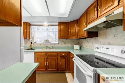 376 Stirling Drive #376A, Jamesburg, NJ 08831 - Photo 12
