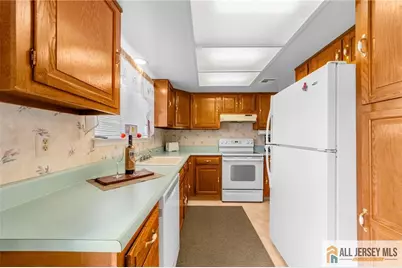 376 Stirling Drive #376A, Jamesburg, NJ 08831 - Photo 10