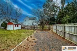 15 Riverview Ave, Edison, NJ 08817 - Photo 6