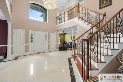 15 Olsen Court, South Brunswick Township, NJ 08824 - Photo 4
