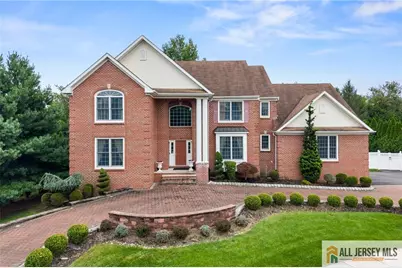 15 Olsen Court, South Brunswick Township, NJ 08824 - Photo 2