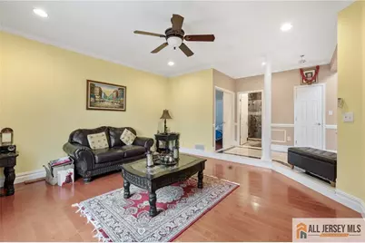 15 Olsen Court, South Brunswick Township, NJ 08824 - Photo 8