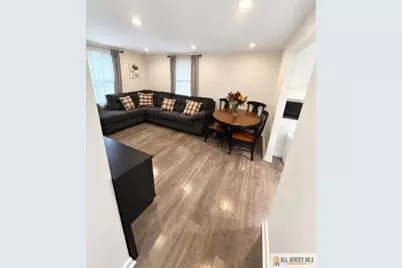 340 N 6th Avenue #1, Manville, NJ 08835 - Photo 2