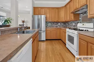 4 Spraul Ln, Cranbury Township, NJ 08512 - Photo 16