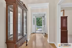 4 Spraul Ln, Cranbury Township, NJ 08512 - Photo 4