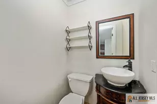 716 Carlock Ave, Perth Amboy, NJ 08861 - Photo 10