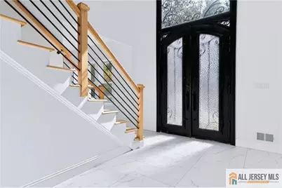 220 W Locust Avenue, Edison, NJ 08820 - Photo 22