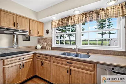 140 Plainsboro Road, Cranbury Township, NJ 08512 - Photo 14