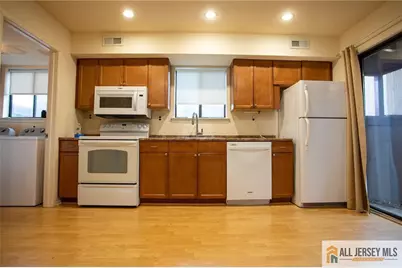 112 Bluebird Drive #3A, Hillsborough Township, NJ 08844 - Photo 4