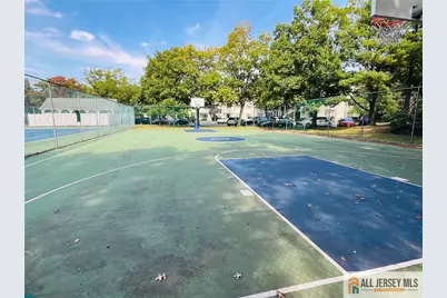 49 Albury Way, North Brunswick Township, NJ 08902 - Photo 26