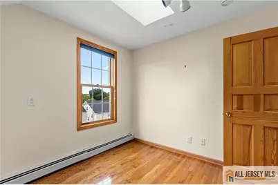 65 Livingston Avenue, Kearny, NJ 07032 - Photo 10