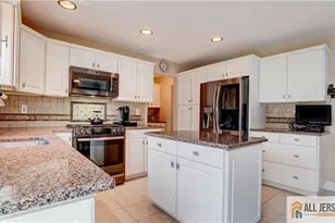 [Address not provided], Old Bridge Township, NJ 07747 - Photo 20