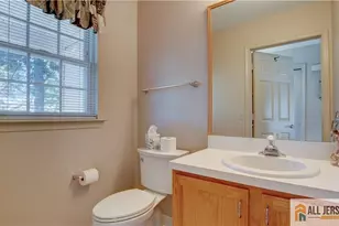 229 N Pondview Blvd, Monroe Township, NJ 08831 - Photo 10