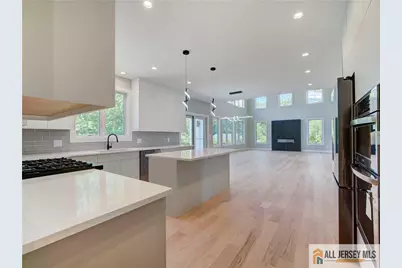 529 Wood Avenue, Edison, NJ 08820 - Photo 6