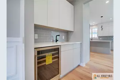 529 Wood Avenue, Edison, NJ 08820 - Photo 10