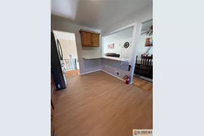 66 Edison Avenue, Edison, NJ 08820 - Photo 8