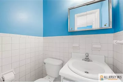 15 Chestnut Street, Edison, NJ 08817 - Photo 16