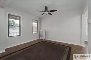 12 Fox Rd, Edison, NJ 08817 - Photo 4