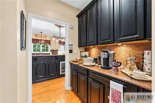 10 Treetops Dr, Monroe Township, NJ 08831 - Photo 8