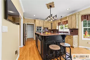 10 Treetops Dr, Monroe Township, NJ 08831 - Photo 10