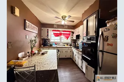 1 Cedar Street, Perth Amboy, NJ 08861 - Photo 4