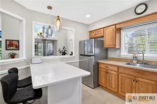 1 Cambridge Dr, Monroe Township, NJ 08831 - Photo 8