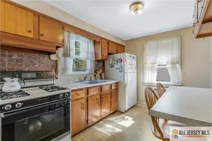 55 Eiseman Ave, Piscataway Township, NJ 08854 - Photo 8