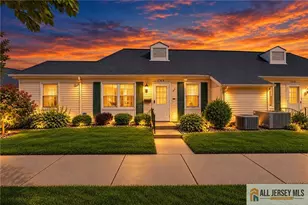 174 Portland Ln, Monroe Township, NJ 08831 - Photo 1