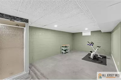 39 N Edward Street, Sayreville, NJ 08872 - Photo 28
