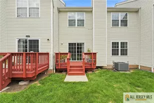 26 E Burgess Dr, Piscataway Township, NJ 08854 - Photo 34