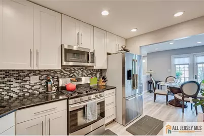46 Covington Court #46, East Brunswick Township, NJ 08816 - Photo 10