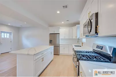 130 Garden Terrace, Edison, NJ 08817 - Photo 12