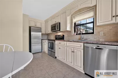 323 Gills Lane #11T, Iselin, NJ 08830 - Photo 14