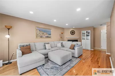 364 Bowler Court, Piscataway Township, NJ 08854 - Photo 2