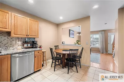364 Bowler Court, Piscataway Township, NJ 08854 - Photo 10