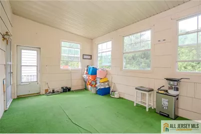 21 Pennington Avenue, Colonia, NJ 07067 - Photo 40