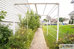 21 Pennington Ave, Colonia, NJ 07067 - Photo 10
