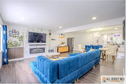 21 Pennington Avenue, Colonia, NJ 07067 - Photo 26