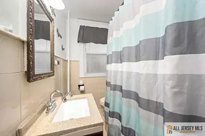 562 Jacques Street, Perth Amboy, NJ 08861 - Photo 8