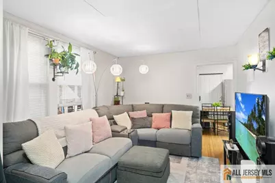 562 Jacques Street, Perth Amboy, NJ 08861 - Photo 4