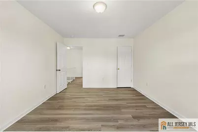 643 Drake Avenue, Middlesex, NJ 08846 - Photo 28