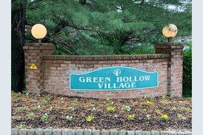 208 Green Hollow Drive - Photo 1
