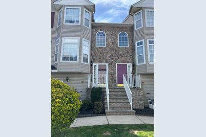 1166 New Brunswick Avenue #203, Rahway, NJ 07065 - Photo 1