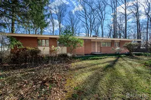 38 Heather Ln, Colonia, NJ 07067 - Photo 1