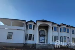 2 Frost Ave W, Edison, NJ 08820 - Photo 1