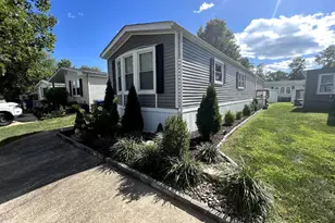 14 Byron Rd, North Brunswick Township, NJ 08902 - Photo 1
