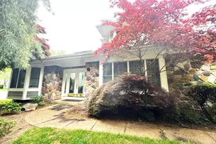 1 Crabapple Ct, South Brunswick Township, NJ 08540 - Photo 1