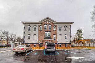 33 Second St, Raritan, NJ 08869 - Photo 1