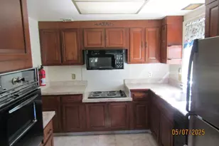 160 Pelham Ln, Monroe Township, NJ 08831 - Photo 1