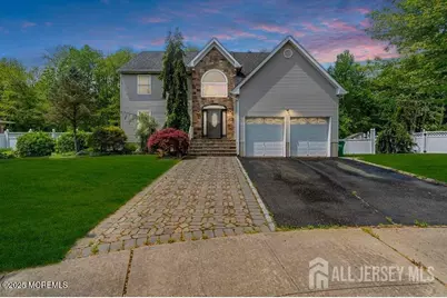 11 Patio Court, Monroe Township, NJ 08831 - Photo 1